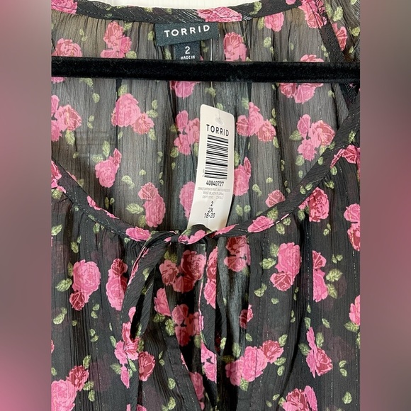 NWT TORRID Women's Plus Size Crinkle Chiffon Tie Front Long Sleeve Top Size 2X - Picture 5 of 10